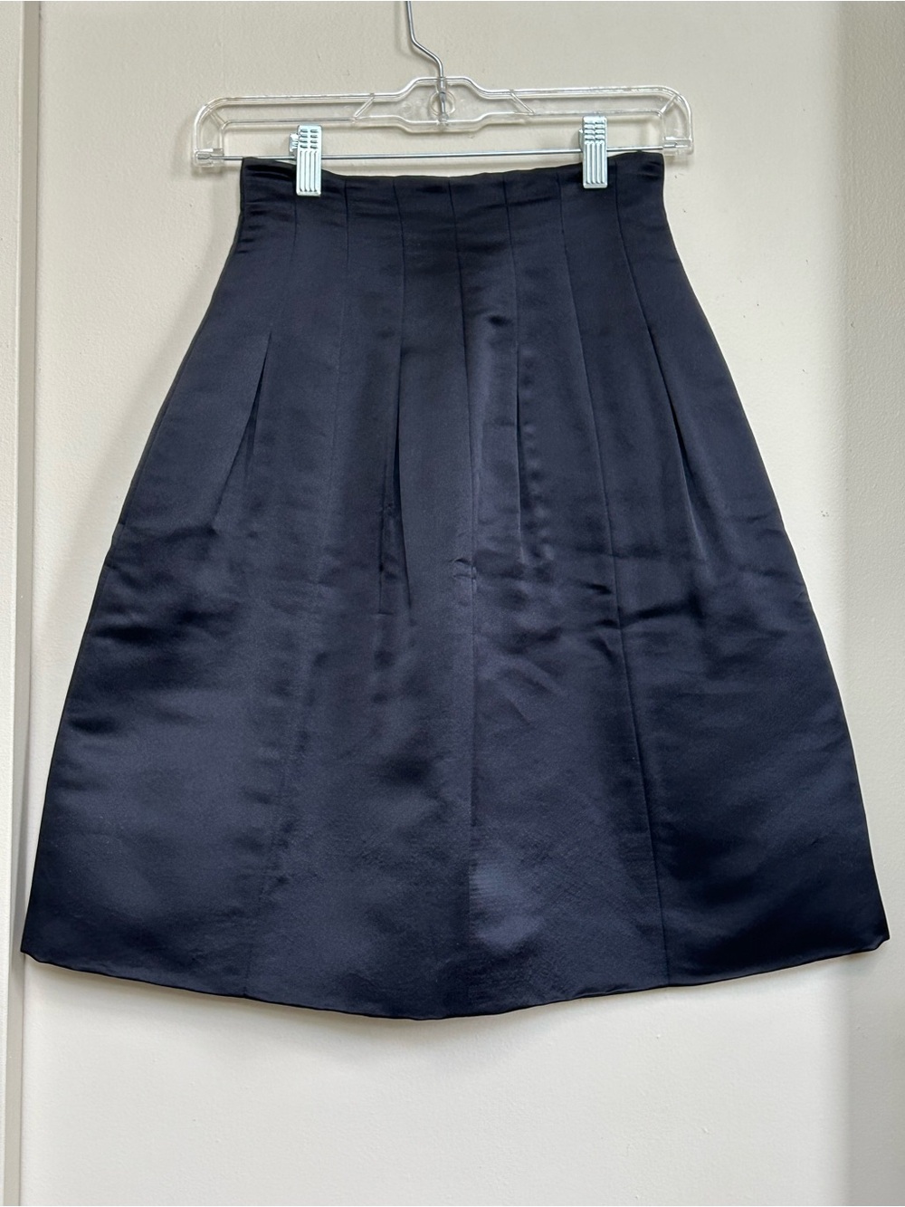 Elie Tahari Black Silk A-Line Midi Skirt